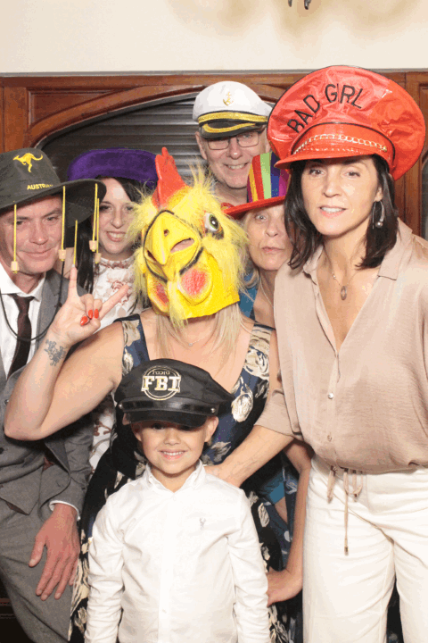 Laura and Mo's Wedding | View more photos from the event at gallery.myphotoboothexperience.co.uk/u/MyPhotoBoothExperienceLtd/Laura-and-Mos-Wedding